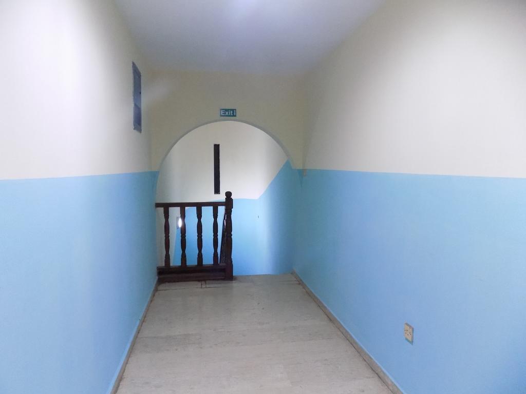 Posh Apartments And Hotel Ikeja Exterior foto