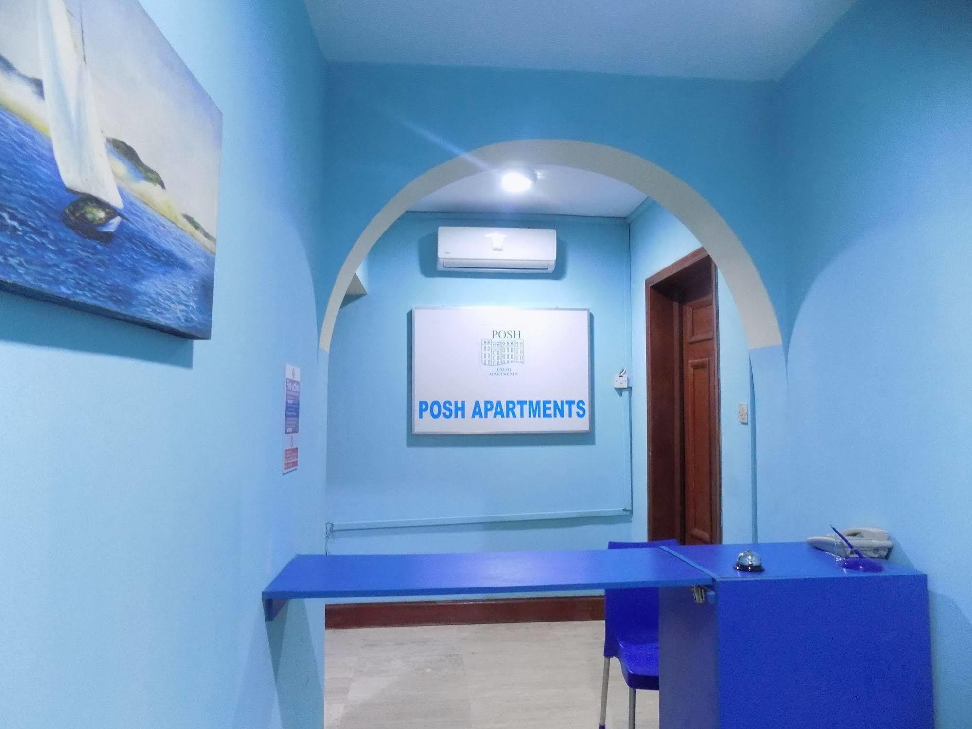 Posh Apartments And Hotel Ikeja Exterior foto